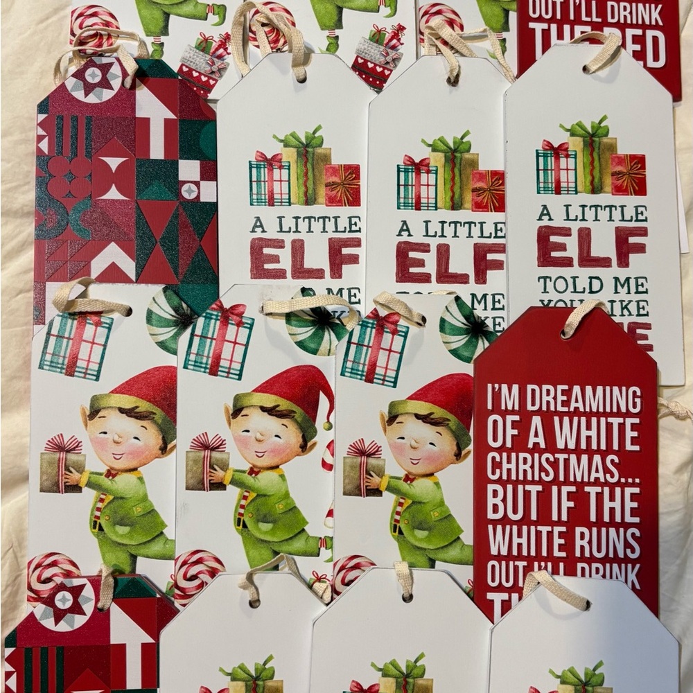 Lot Of 16 Wooden Wine Gift Tags Christmas  Elf & Red Wine